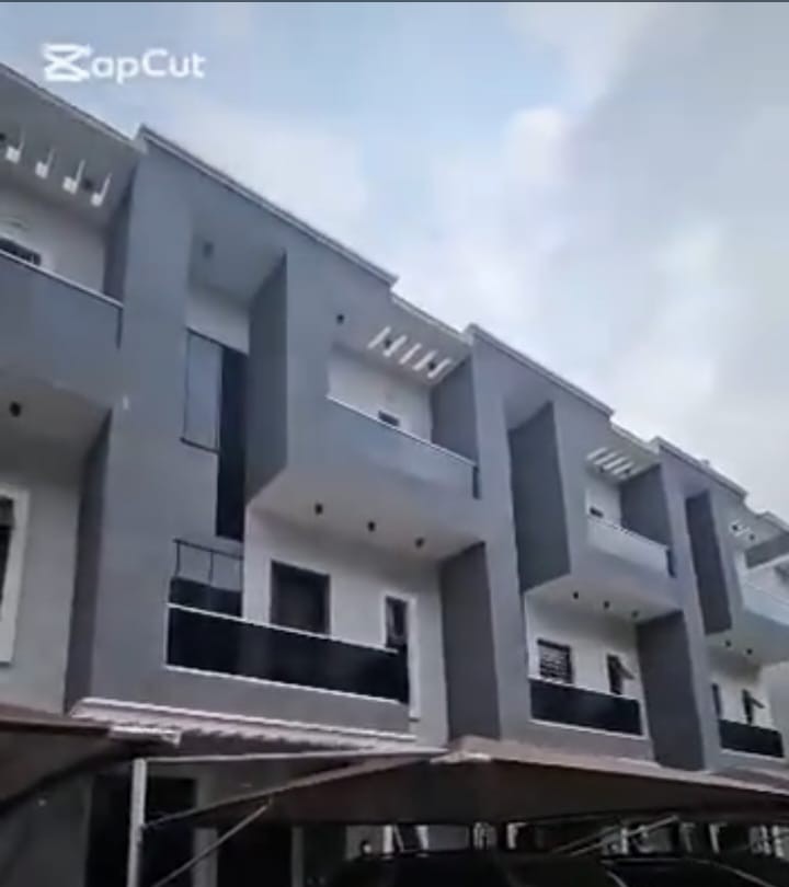 4 Bedroom Luxury Tarrace
