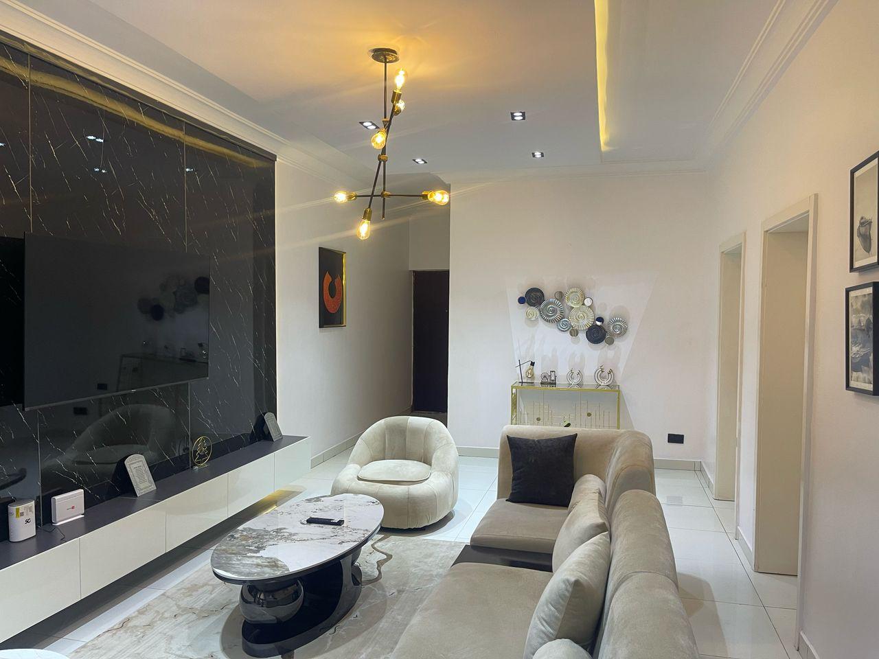 Luxurious 2-Bedroom Apartment