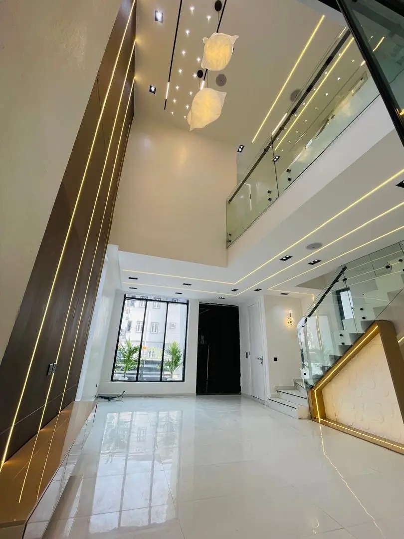 Luxury 4-Bedroom Fully Detached Duplex with a Pent House @ Lekki Palm City