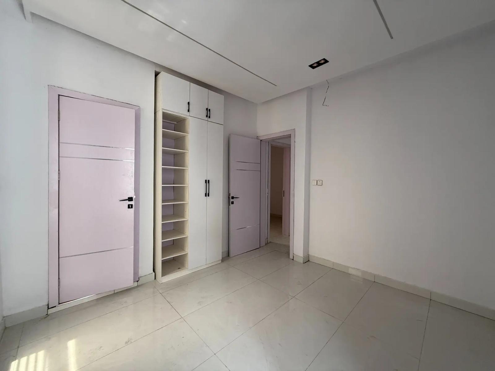 4 Bedroom Detached House for Sale at Ikota