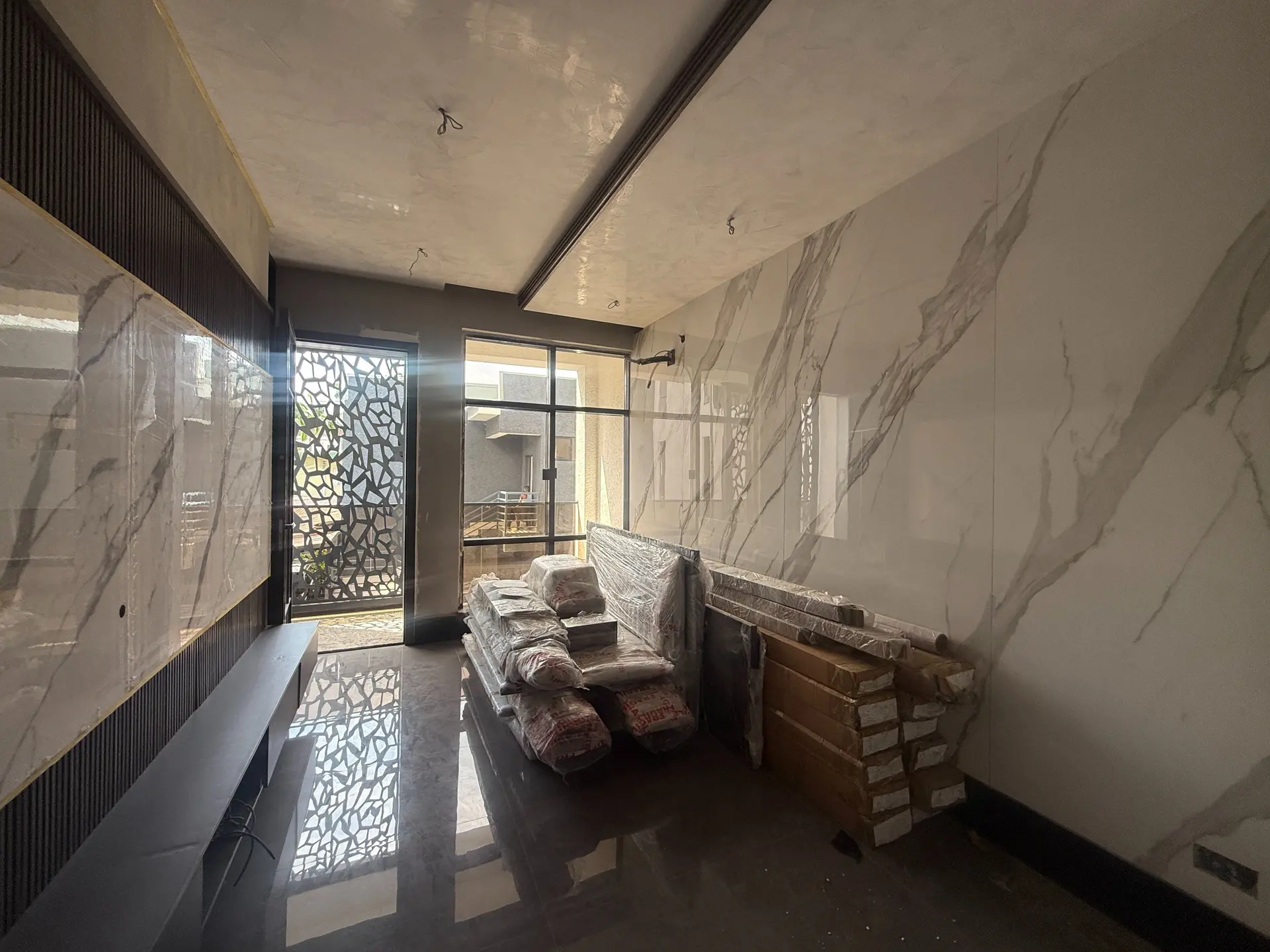 5 BEDROOM SEMI-DETACHED FOR SALE — VICTORIA ISLAND