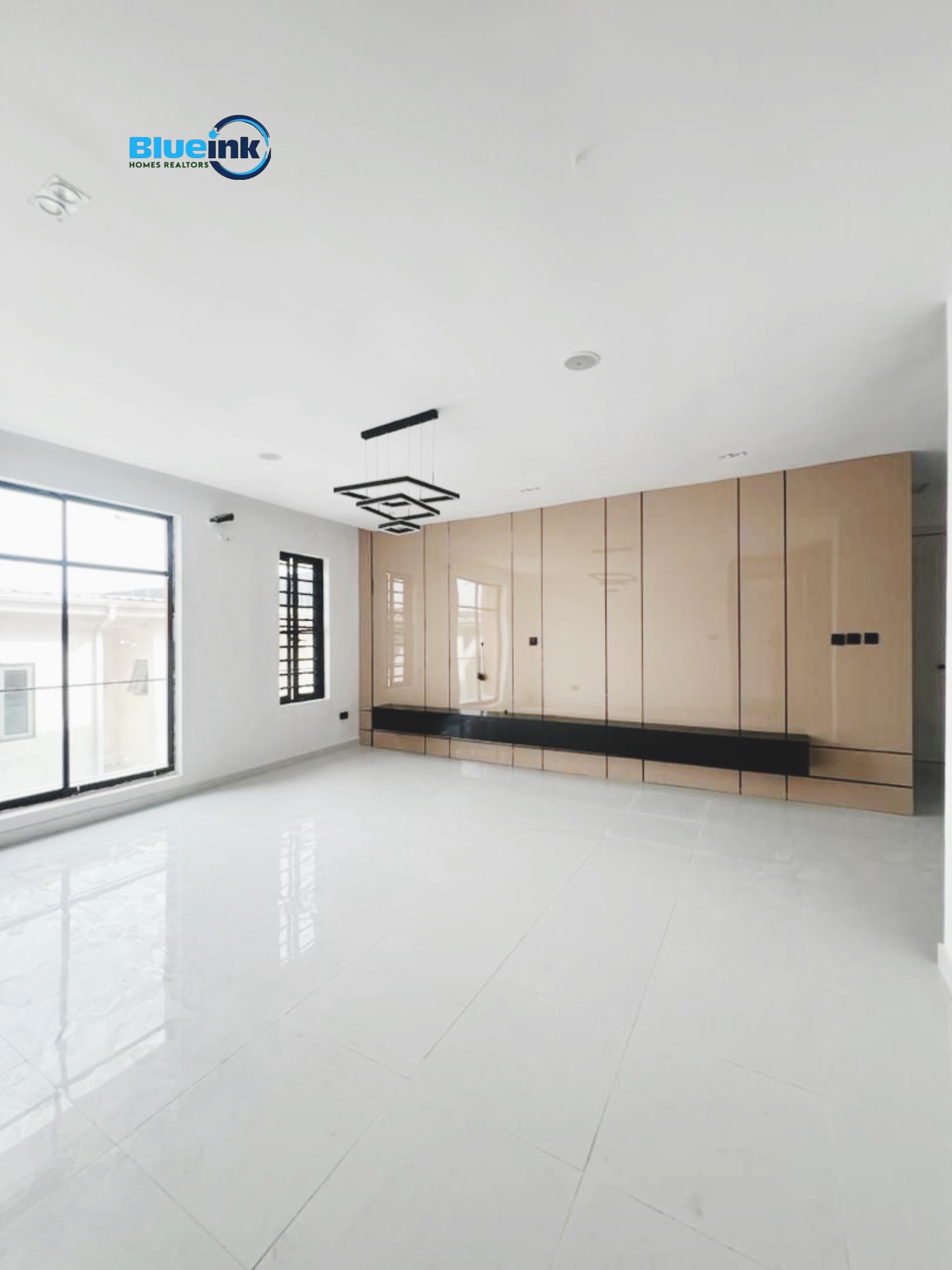 Luxury 2 Bedroom Apartment for Sale