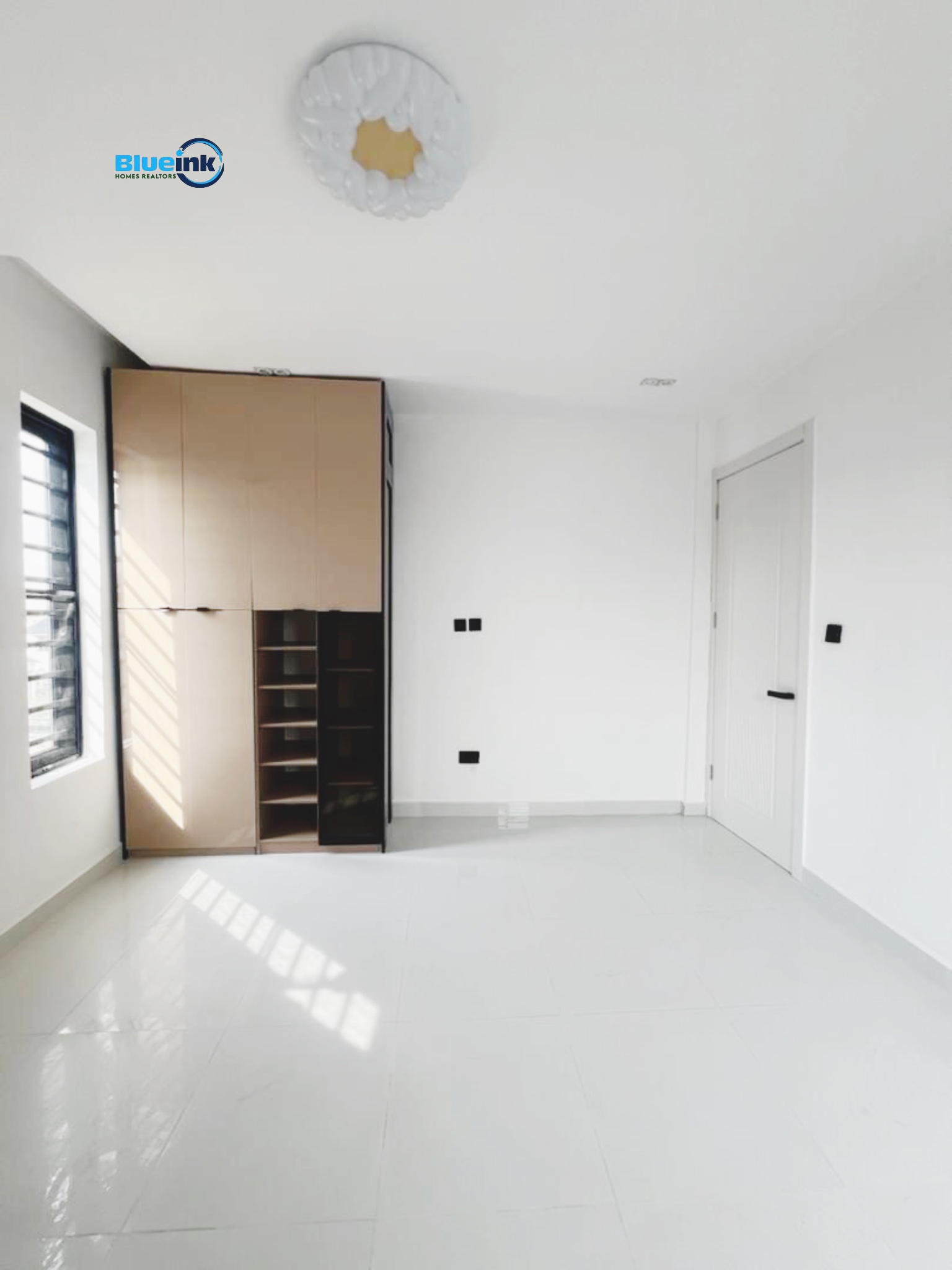 Luxury 2 Bedroom Apartment for Sale