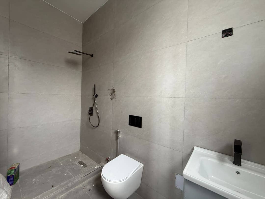 6 BEDROOM FULLY DETACHED DUPLEX FOR SALE — BANANA ISLAND, IKOYI