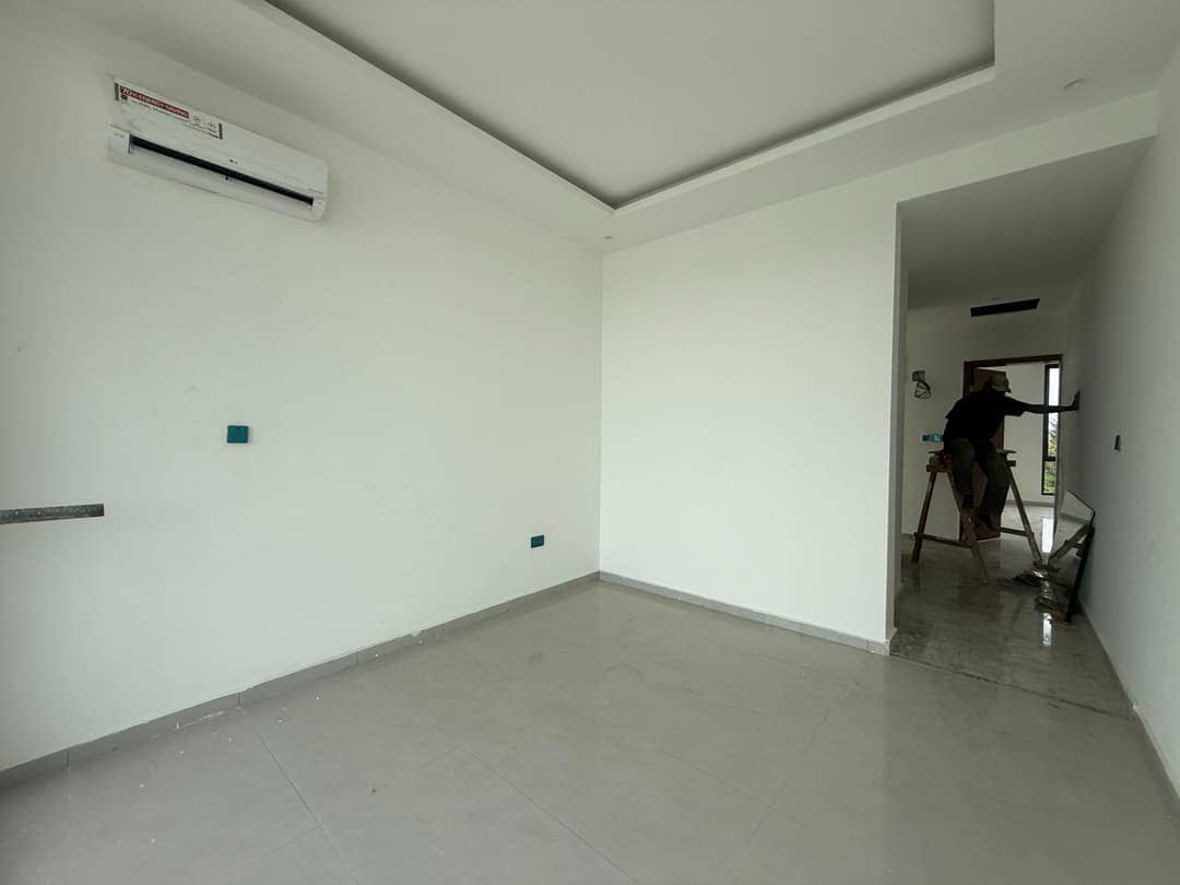 6 BEDROOM FULLY DETACHED DUPLEX FOR SALE — BANANA ISLAND, IKOYI