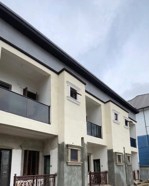 2 bedroom duplex for rent