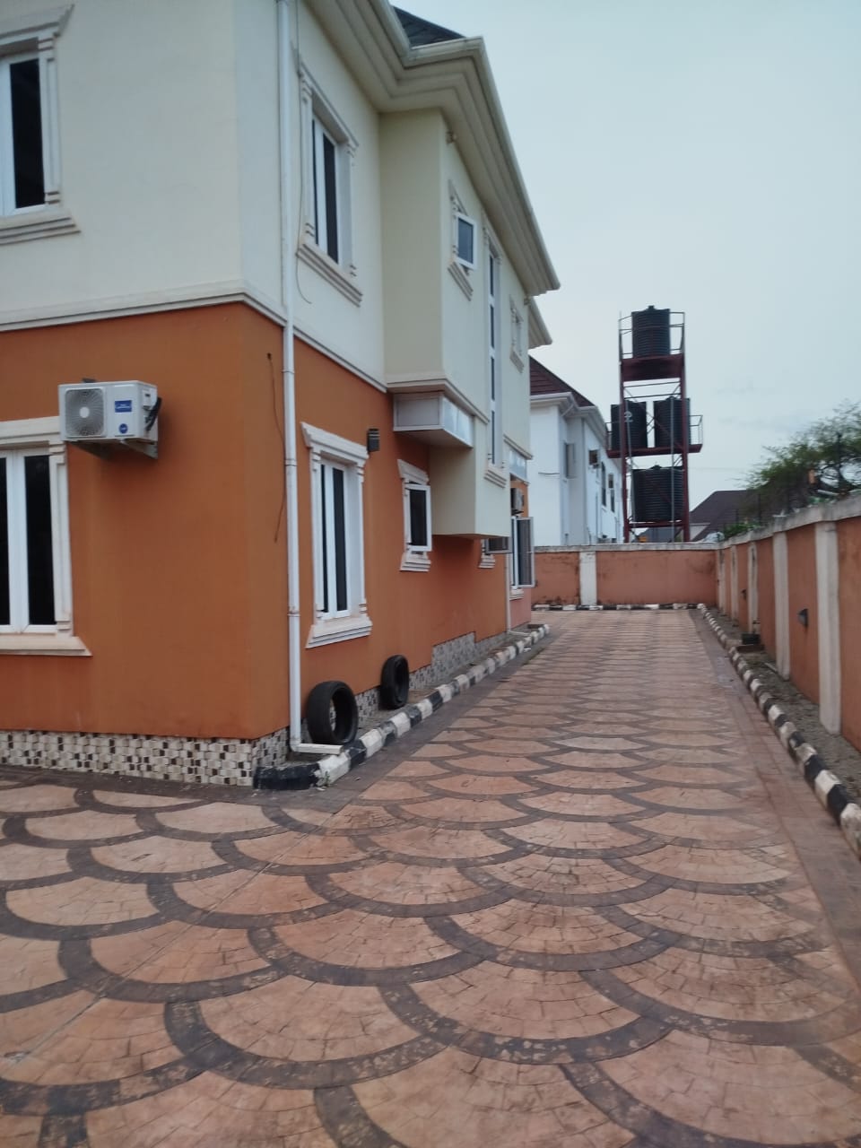 6-Bedroom Duplex + BQ.