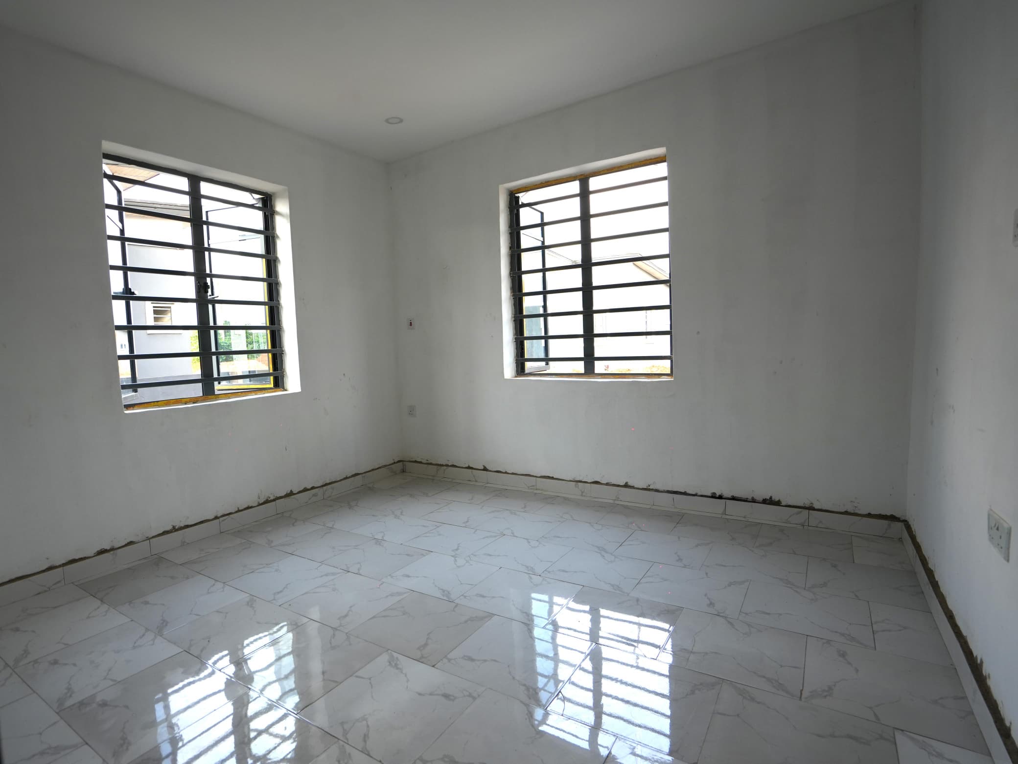 2 bedroom detached bungalow