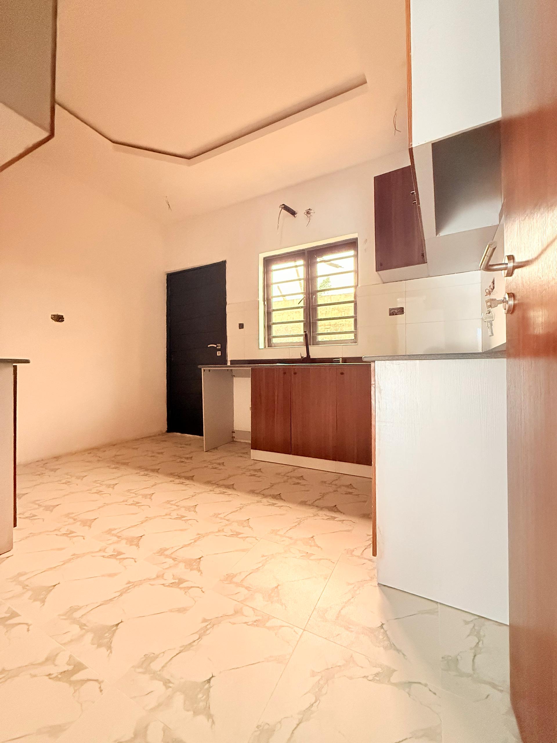 Luxury 3 bedroom semi detached duplex