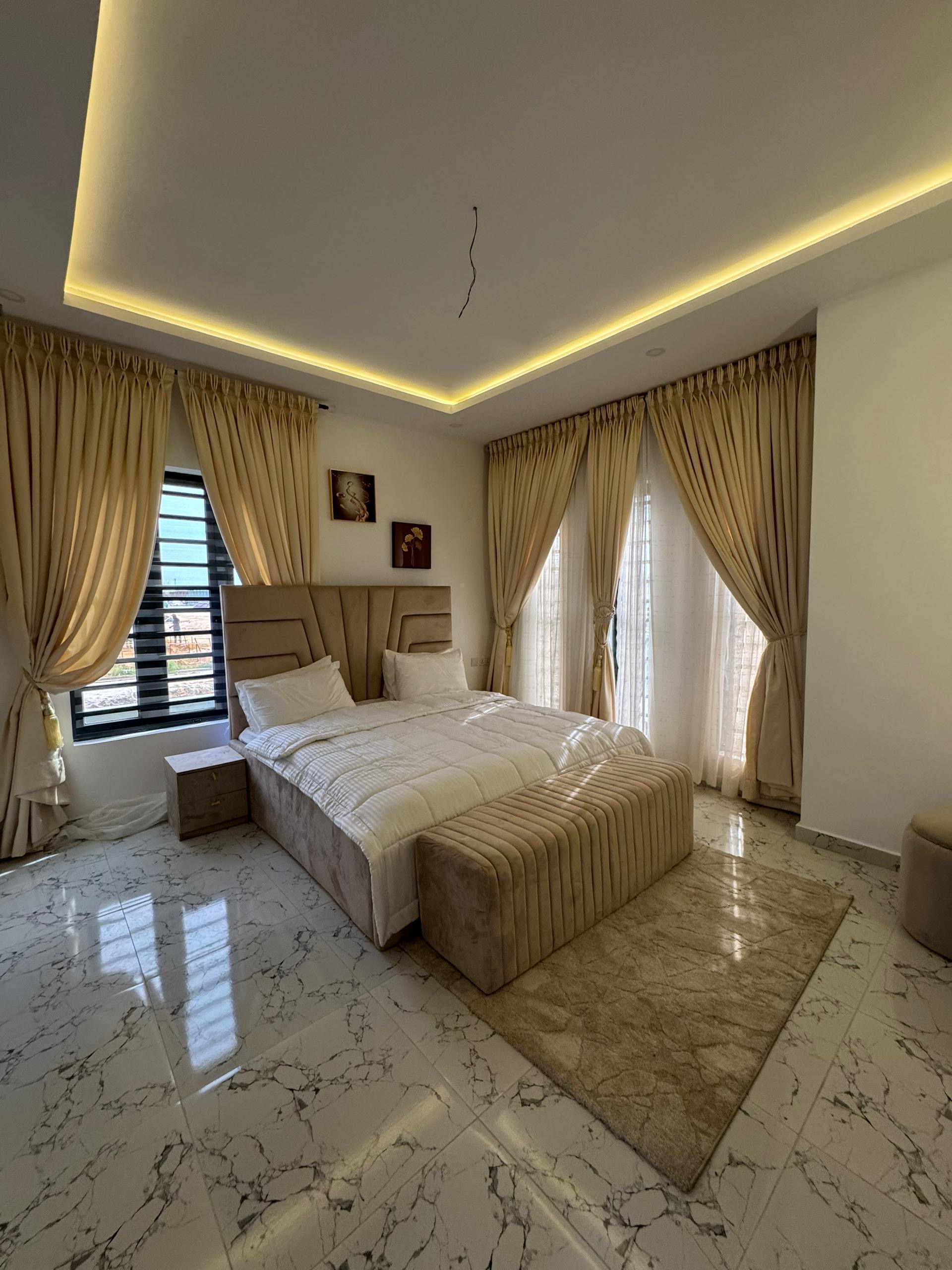 Luxury 3 bedroom fully detached bungalow + BQ