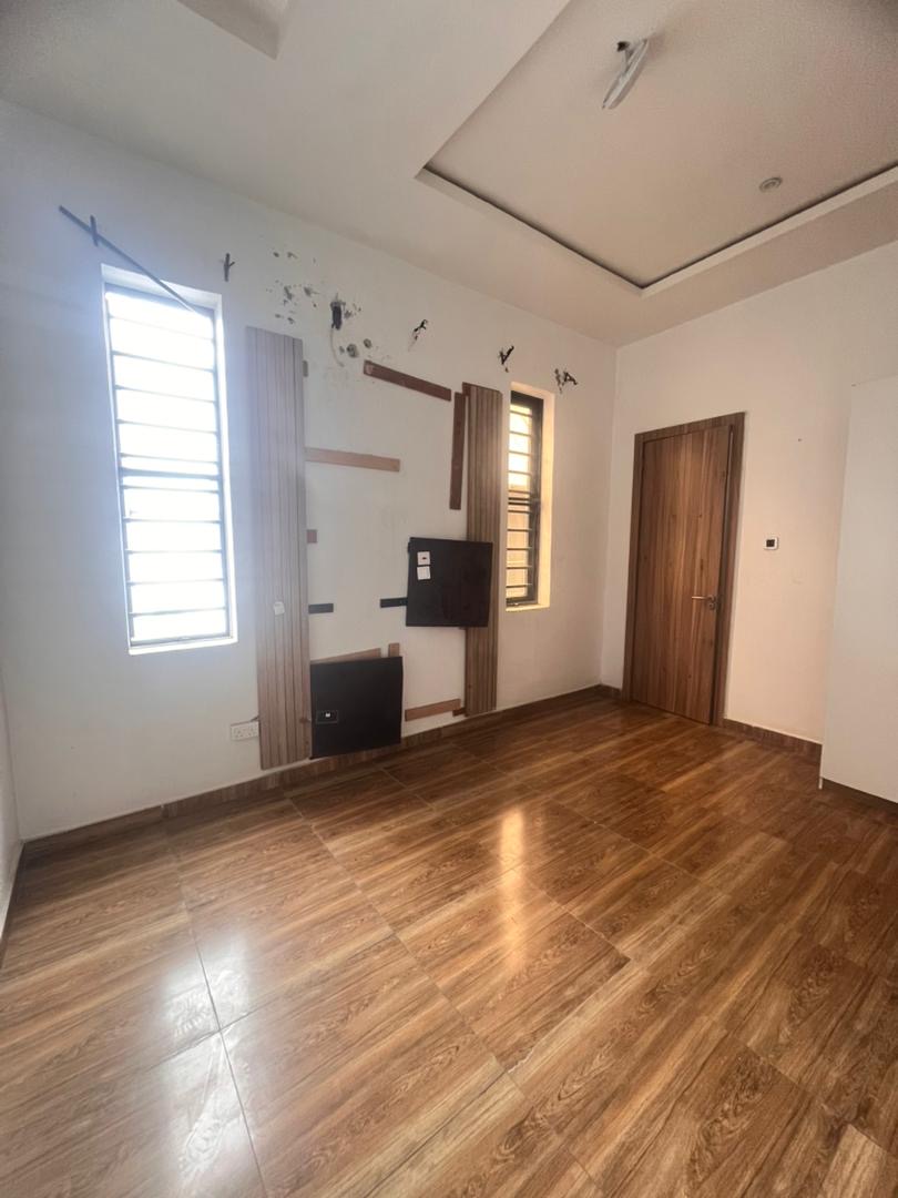 Luxury 4 bedroom semi detached duplex for rent at orchid Lekki