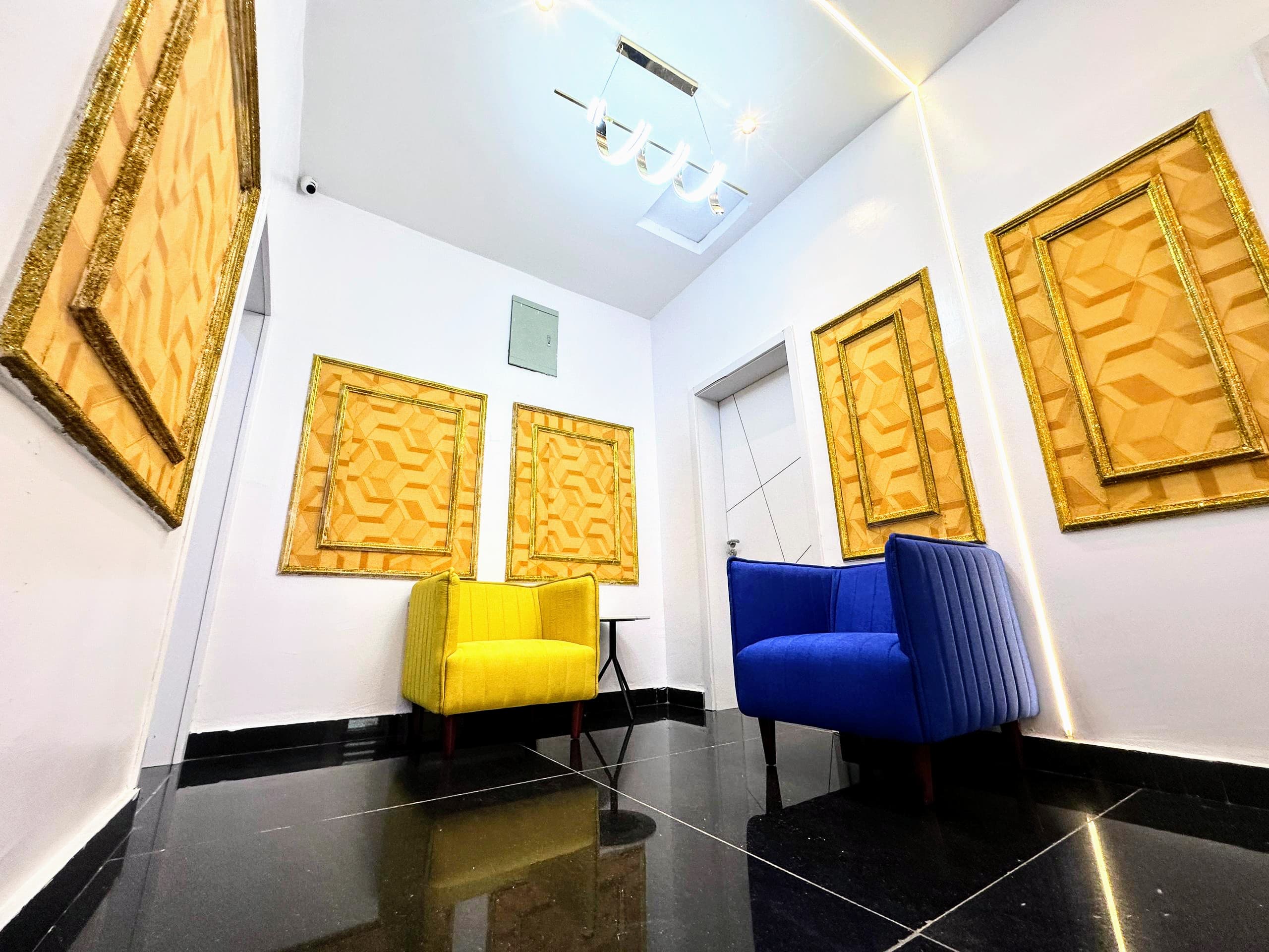5bed room luxury Air BNB