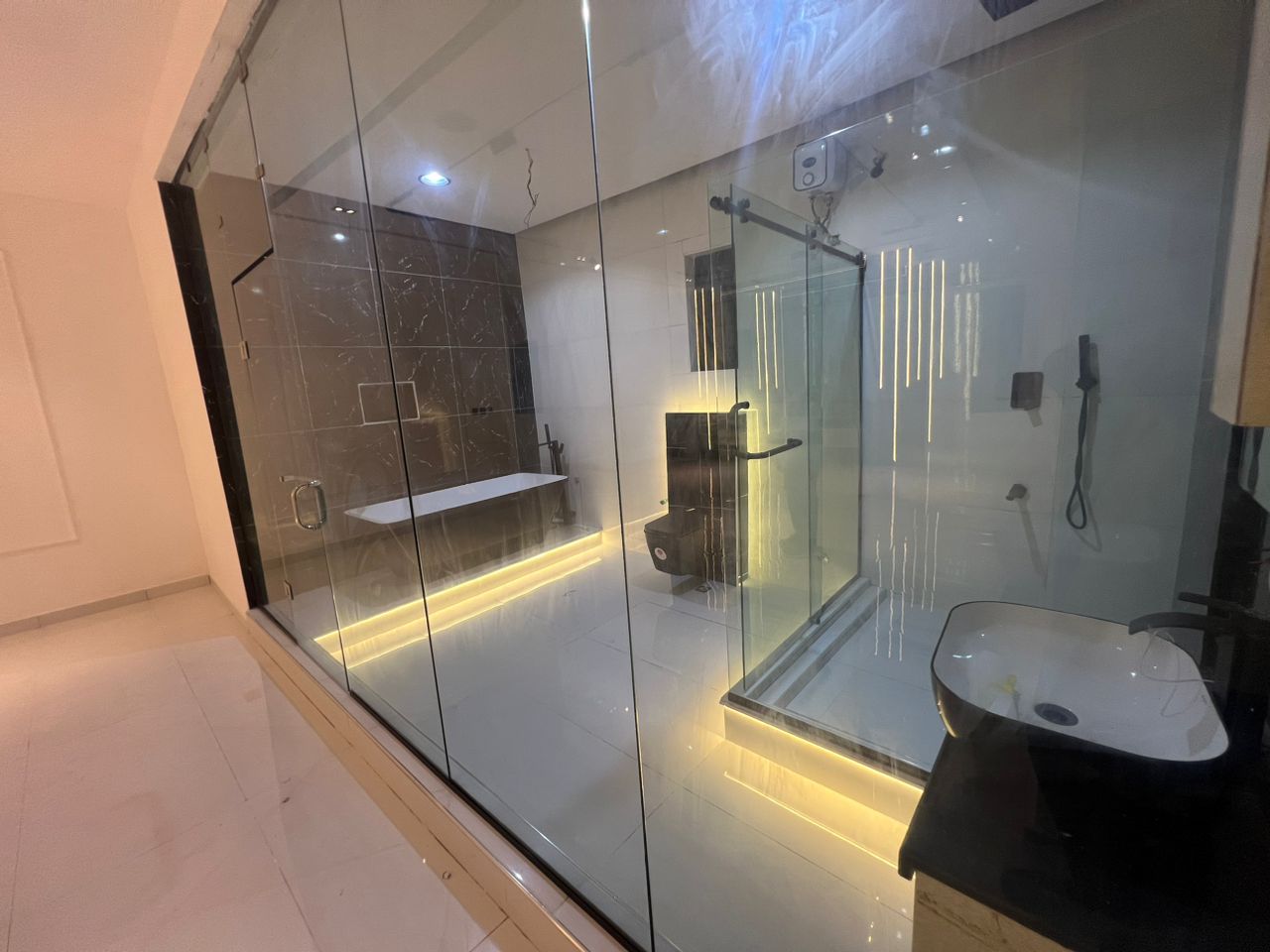5 Bedroom luxury Fully Detached Duplex at Orchid