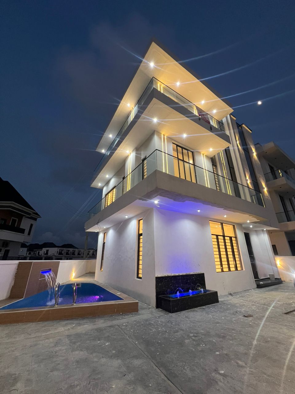 5 Bedroom luxury Fully Detached Duplex at Orchid