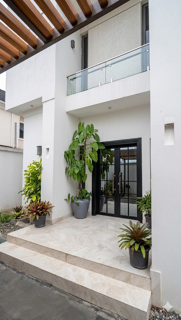 5 Bedroom Duplex for Sale in Majesty Estate