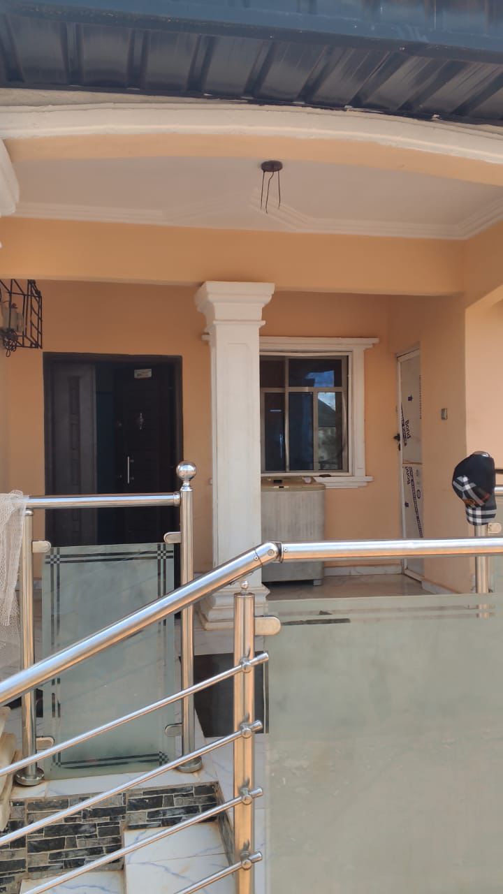 2 bedroom flat and 3 units of 1 bedroom flat.